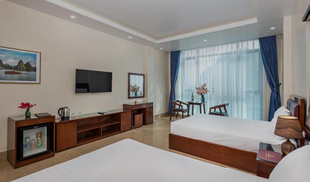 Aroma Cat Ba Sea View Hotel Chan Chau ภายนอก รูปภาพ